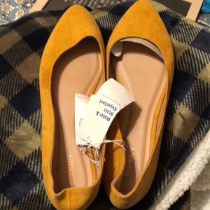 Old Navy flats